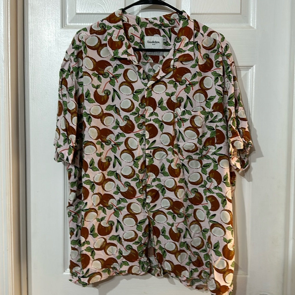Goodfellow & Co button down shirt. Large Standard fit. Pink with coconuts.